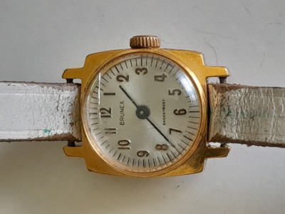 Ceas mecanic BRUNEX . Dama. foto