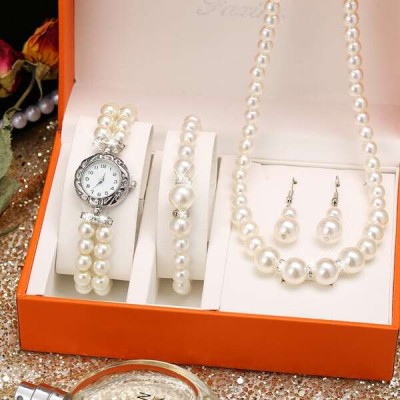 Un set de accesorii de modă Mileya foto