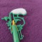Jucarie vintage plastic de colectie Pistol tip antic cu elastic-functional