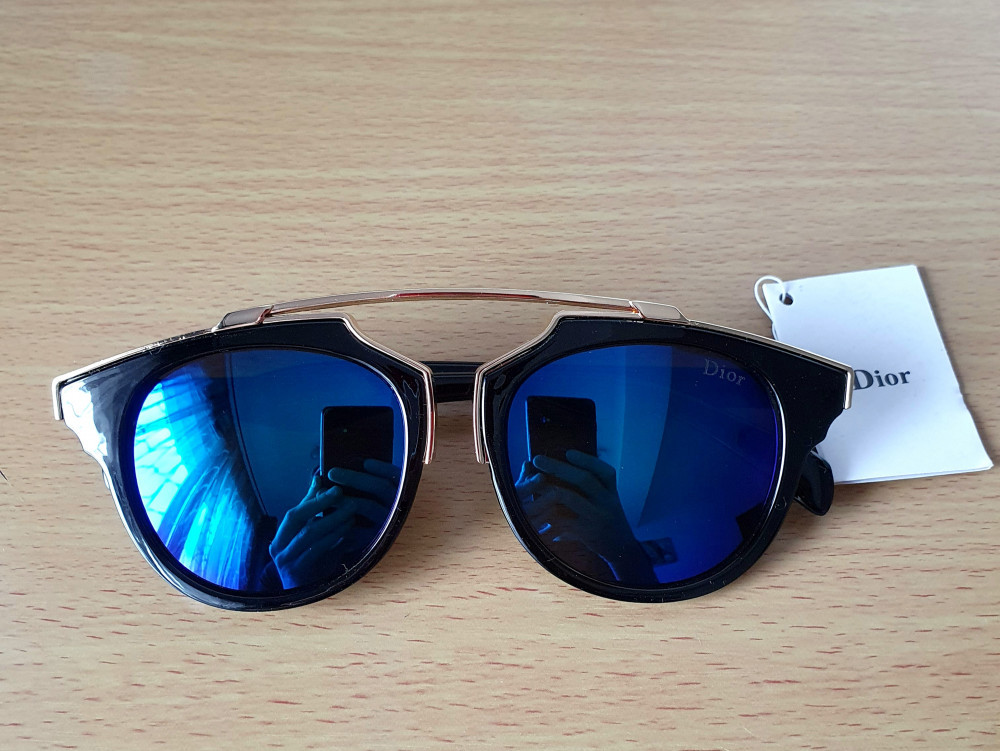Ochelari de soare Dior So Real - Rama neagra Lentile albastre oglinda,  Femei, Ochi de pisica, Protectie UV 100% | Okazii.ro