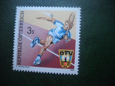 HOPCT TIMBRE MNH 596 TENIS DE CAMP 1982 -1 VAL AUSTRIA foto