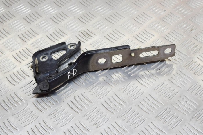 Balama capota dreapta față AUDI Q7 4L 2007 OEM: 4L0823302 11454325