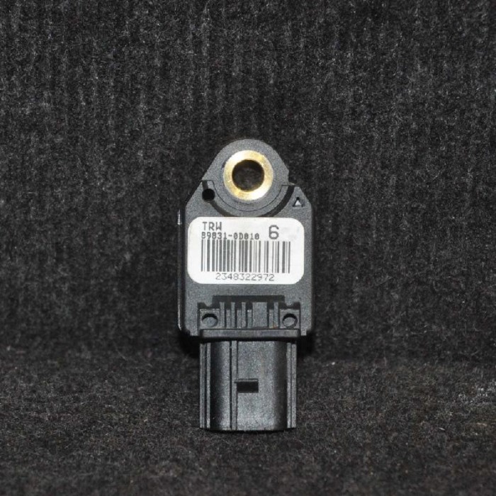 Senzor de impact lateral st&acirc;nga TOYOTA YARIS _P9_ 2008 OEM: 89831-0D010 1537590