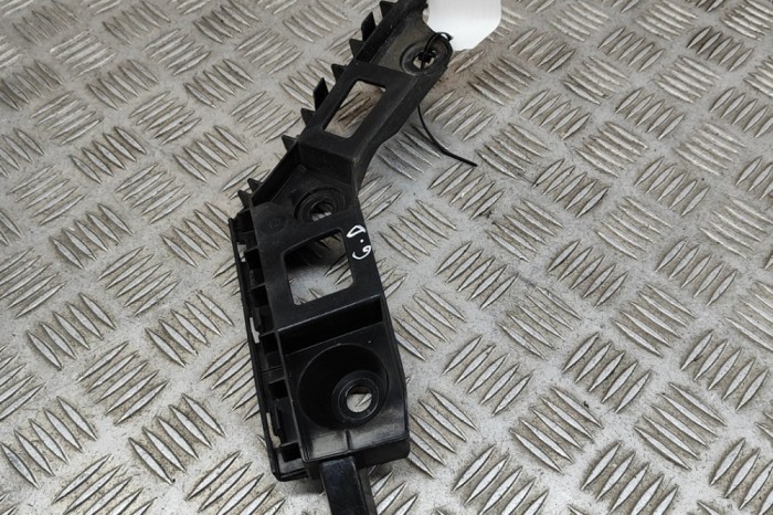Suport bara de protecție dreapta spate VW GOLF VII 5G1, BQ1, BE1, BE2 2016 OEM: 5G6807394 22443484