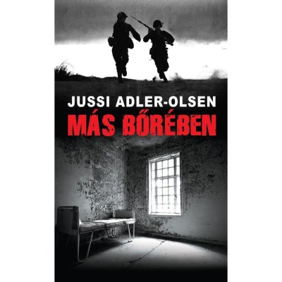 M&amp;aacute;s bőr&amp;eacute;ben - zsebk&amp;ouml;nyv - Jussi Adler-Olsen foto