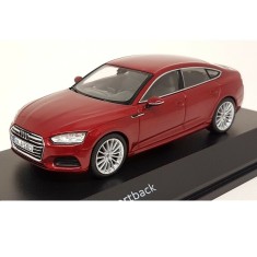 Macheta auto Audi A5 2017 Sportback rosu matador, 1:43 Spark Dealer edition