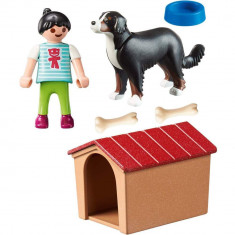 Playmobil Country&ndash; Fetita cu catel si cusca (PM70136)