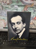 Tony Bulandra album, text Lucia Sturdza Bulandra și Mihai Vasiliu, editura Meridiane, București 1961, 030