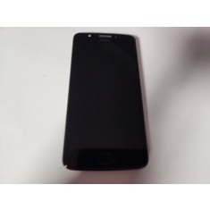 Telefon mobil Motorola Moto E4 XT1761 impecabil