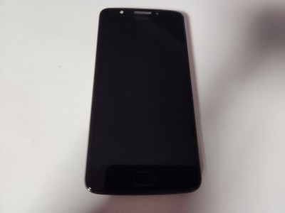 Telefon mobil Motorola Moto E4 XT1761 impecabil foto