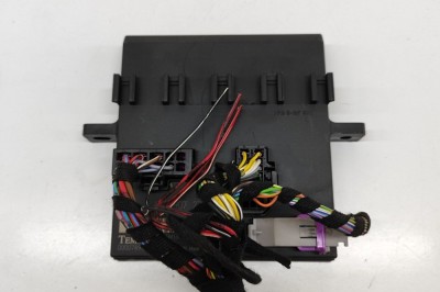 Modul de confort AUDI A8 D3 4E2, 4E8 2006 OEM: 4E0907279Q,4E0910279Q,00007898B9 30272355 foto