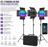 Cumpara ieftin Set profesional iluminare studio cu 3 panouri LED RGB, 3200K-5600K, control prin aplicatie, 8 efecte luminoase, trepiede reglabile incluse