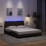Cumpara ieftin Cadru de pat cu LED fără saltea țesătură maro &icirc;nchis 160x200 cm
