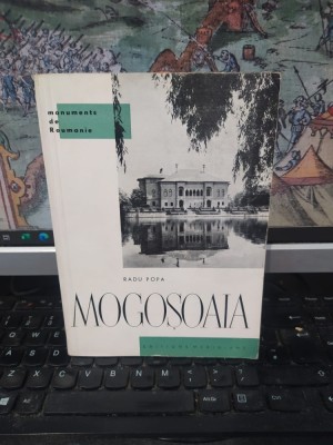 Mogoșoaia, le Palais et le Musee d&amp;#039;art brancovan, ediția II 2, Monuments de Roumanie, Meridiane, București 1967, 174 foto