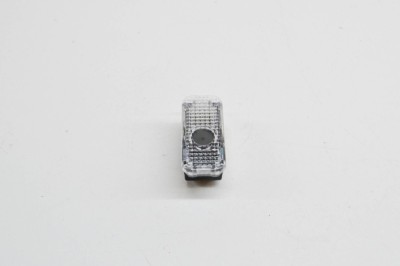 Lampa de ușa SKODA KAROQ NU7 2021 OEM: 57A052133,10R-057651 | 15337755 foto