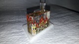 Bibelou vechi CASTEL Plexiglas CONFECTIONAT MANUAL,perioada comunista/ceausista