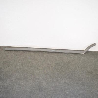 Ornament vertical parbriz dreapta VOLVO XC40 536 2018 OEM: 31448940 | 10841170 foto