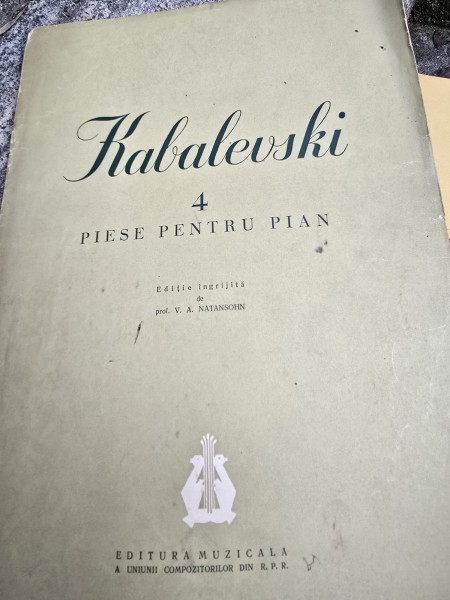 Partitura, 4 piese pentru pian - Kabalevski