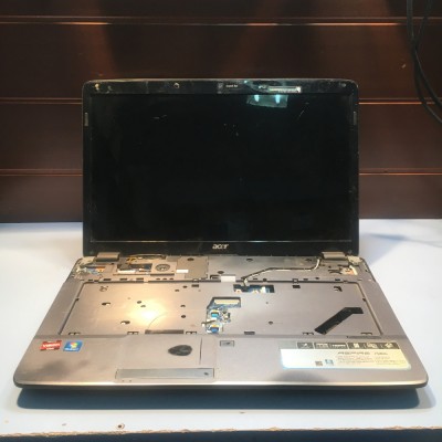 DEZMEMBREZ LAPTOP ACER ASPIRE 7540 7240 MS2278 DEFECT foto