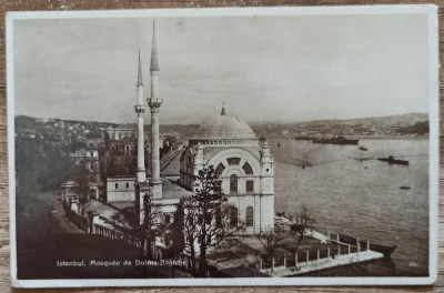 Istanbul, Moscheea Dolma-Bagtche// CP foto