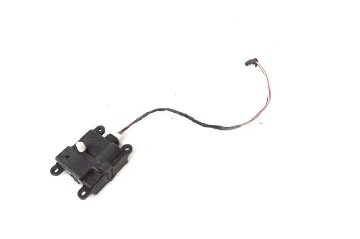 Motoras clapetă aeroterma SSANGYONG KORANDO 2017 OEM: 4526-1530 16853910