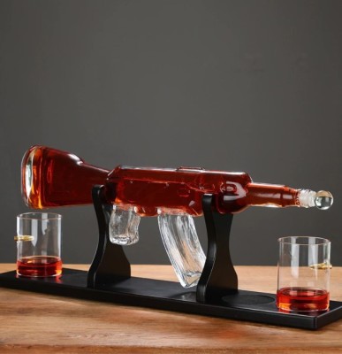 Set pentru Cognac, Whiskey&amp;nbsp; Sticla-decantor AK47,&amp;nbsp;4 pahare si suport din lemn foto