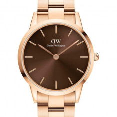 Daniel Wellington ceas DW00100460 barbati, culoarea auriu