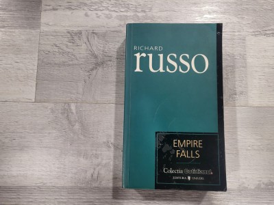 Empire Falls de Richard Russo foto