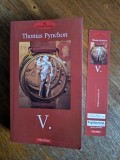 V. - Thomas Pynchon / R1S