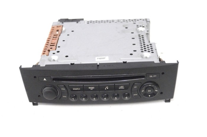 Unitate radio CD PEUGEOT RCZ 2010 OEM: 96660458XN 17228116