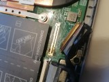 placa de baza laptop DELL INSPIRON P69G , priza display cu defect