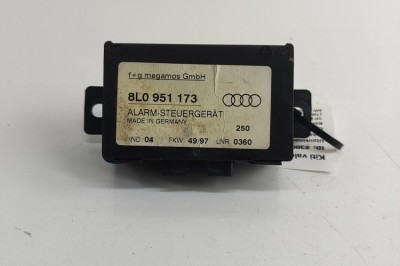 Unitate de control alarma AUDI A8 D2 4D2, 4D8 1997 OEM: 8L0951173 | 30028998 foto