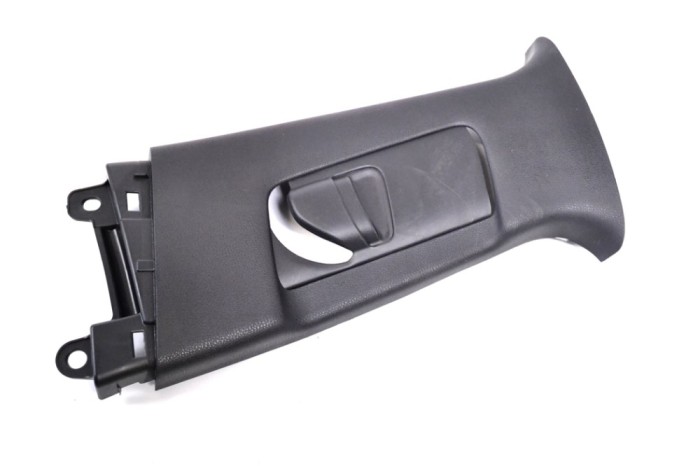Ornament st&acirc;lp B st&acirc;nga TOYOTA COROLLA Hatchback _E21_ 2021 OEM: 73024-02100 13678064