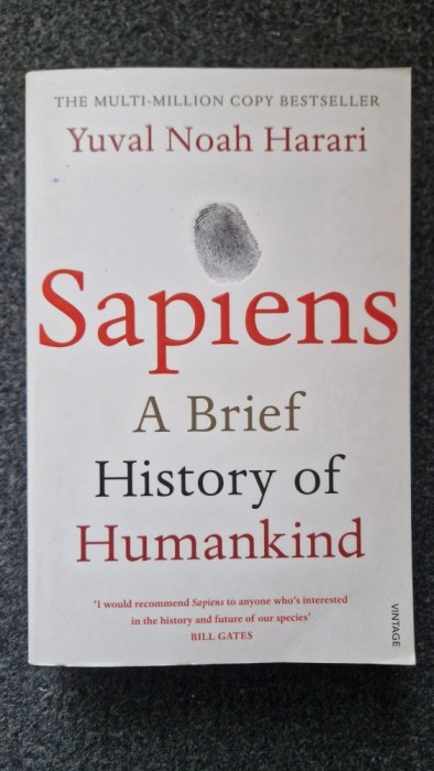 SAPIENS. A Brief History of Humankind - Yuval Noah Harari
