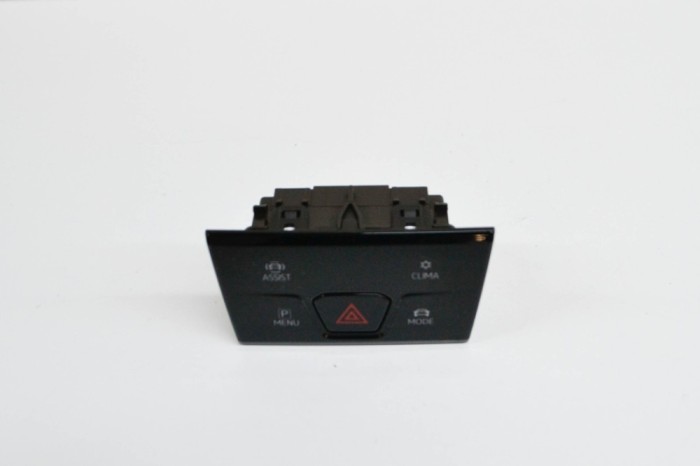 Panou de butoane VW GOLF VIII CD1 2021 OEM: 5H0925200K,10506439-04 | 15422204