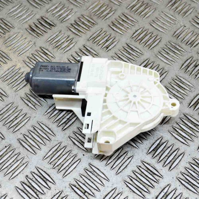 Motor macara geam ușă st&acirc;nga față AUDI Q5 8R 2014 OEM: 8K0959801B,1036-919810-200 14368566