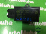 Cumpara ieftin Calculator confort - releu incalzire scaune Volkswagen Touran (2003-&gt;) 7l0959772, Array