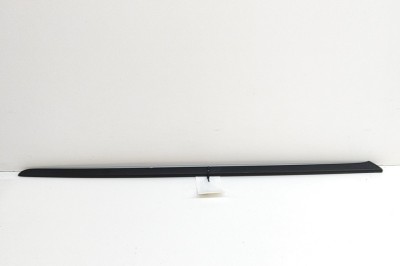 Ornament vertical parbriz st&amp;acirc;nga AUDI Q4 SUV F4B 2021 OEM: 89A854327 | 25749902 foto