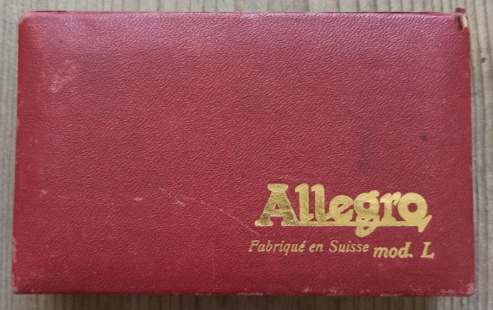 Aparat de ascutit lame Allegro Elvetia// stare impecabila, nefolosit