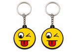 Cumpara ieftin Set 2 brelocuri cu emoticon haios, model Smiley cu limba scoasa, galben