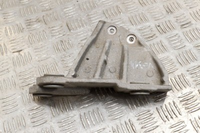 Suport motor dreapta MASERATI LEVANTE SUV M161 2017 OEM: 670034567 13836460 foto