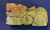 Vechi dragon chinezesc de jad bicolor Pi Xie