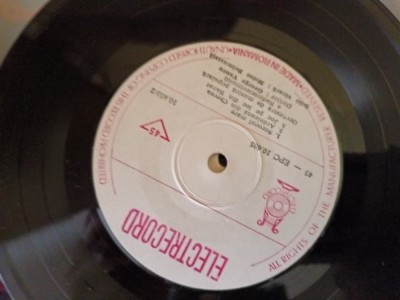 disc Vinil 7# Jocuri Banatene -EPC 10.405 foto