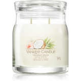 Yankee Candle Coconut Beach lum&acirc;nare parfumată 368 g