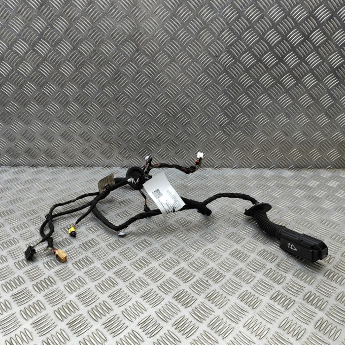 Cablaj ușă dreapta față AUDI Q4 SUV F4B 2024 OEM: TAB010403EF 32636780