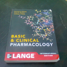 BASIC & CLINICAL PHARMACOLOGY - BERTRAM G. KATZUNG (CARTE IN LIMBA ENGLEZA)