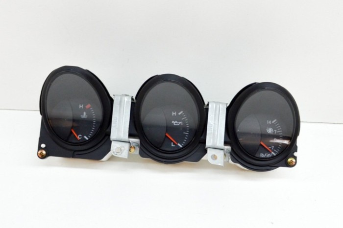 Ceas de bord DODGE STEALTH 1992 OEM: 057020-6032,MB604752 13878455