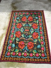 COVOR TARANESC LANA LUCRAT MANUAL (245/155 cm) foto