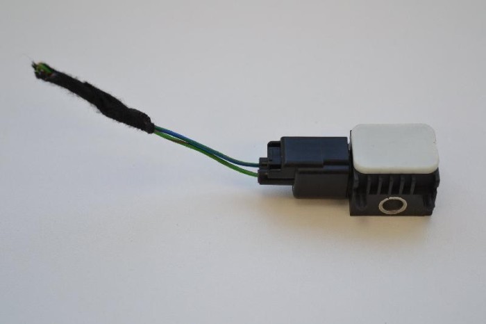 Senzor de impact lateral dreapta LAND ROVER FREELANDER 2 L359 2010 OEM: 3M5T-14B342-AB 1925325