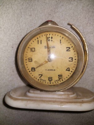 Antichitate,Ceas SLAVA 11 Rubine Made in URSS,functional-incomplet-necuratat foto
